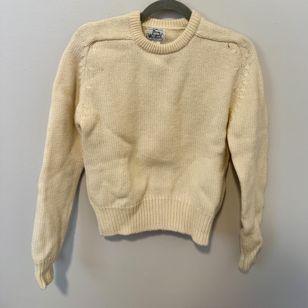 Vintage The Woolrich Cream Wool Crewneck Sweater, Women's Size Medium